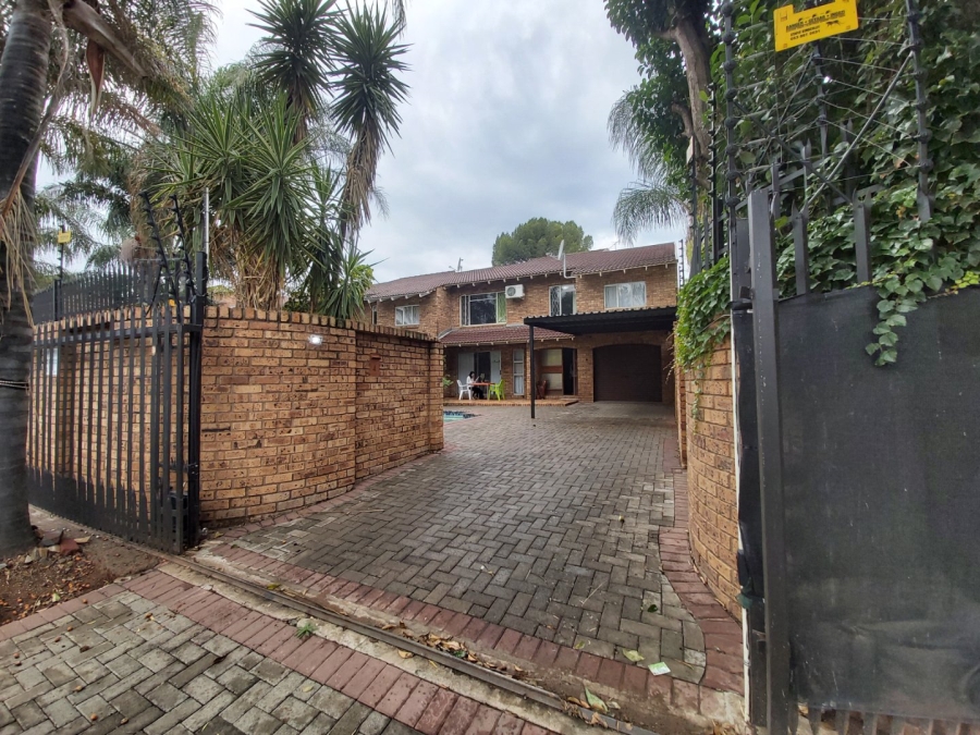 4 Bedroom Property for Sale in Belgravia Northern Cape